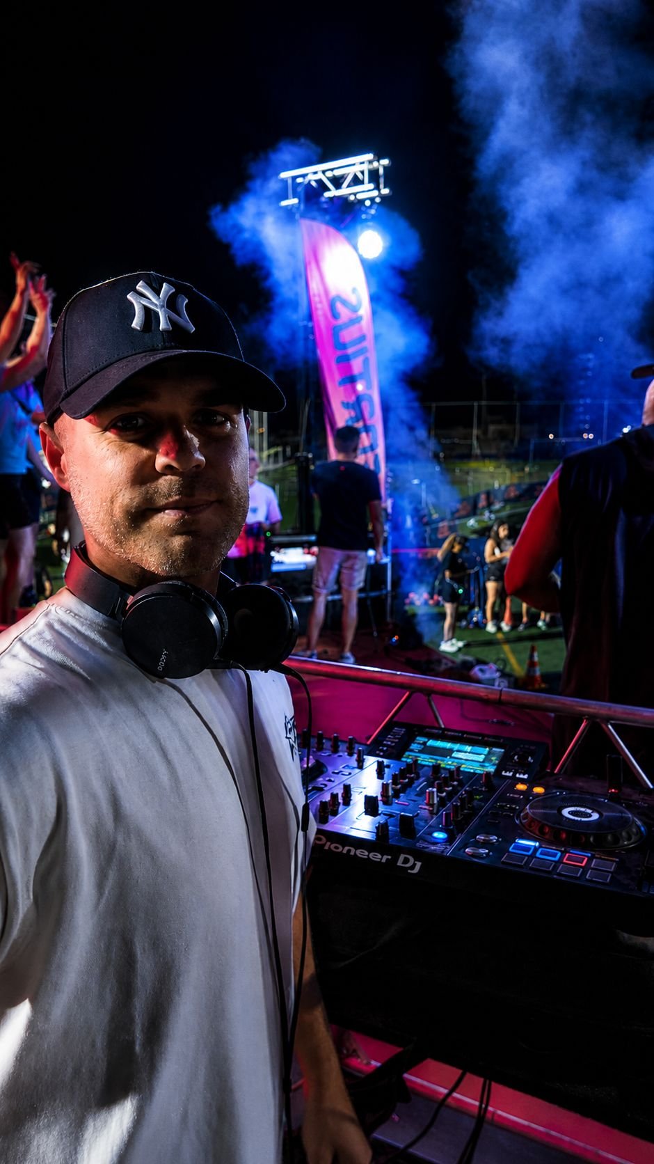 Jota Zambrano DJ en directo 21